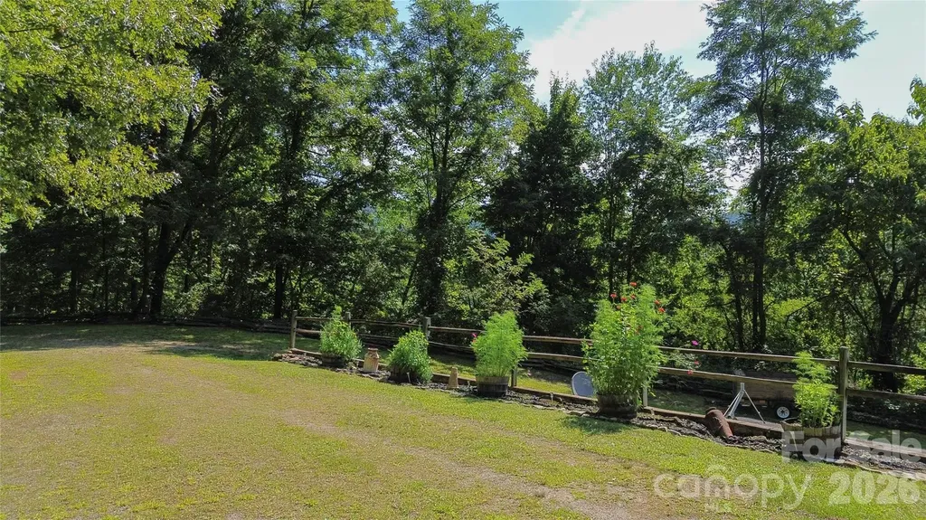 454 Hummingbird Lane Franklin NC 28734