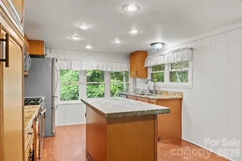 454 Hummingbird Lane Franklin NC 28734
