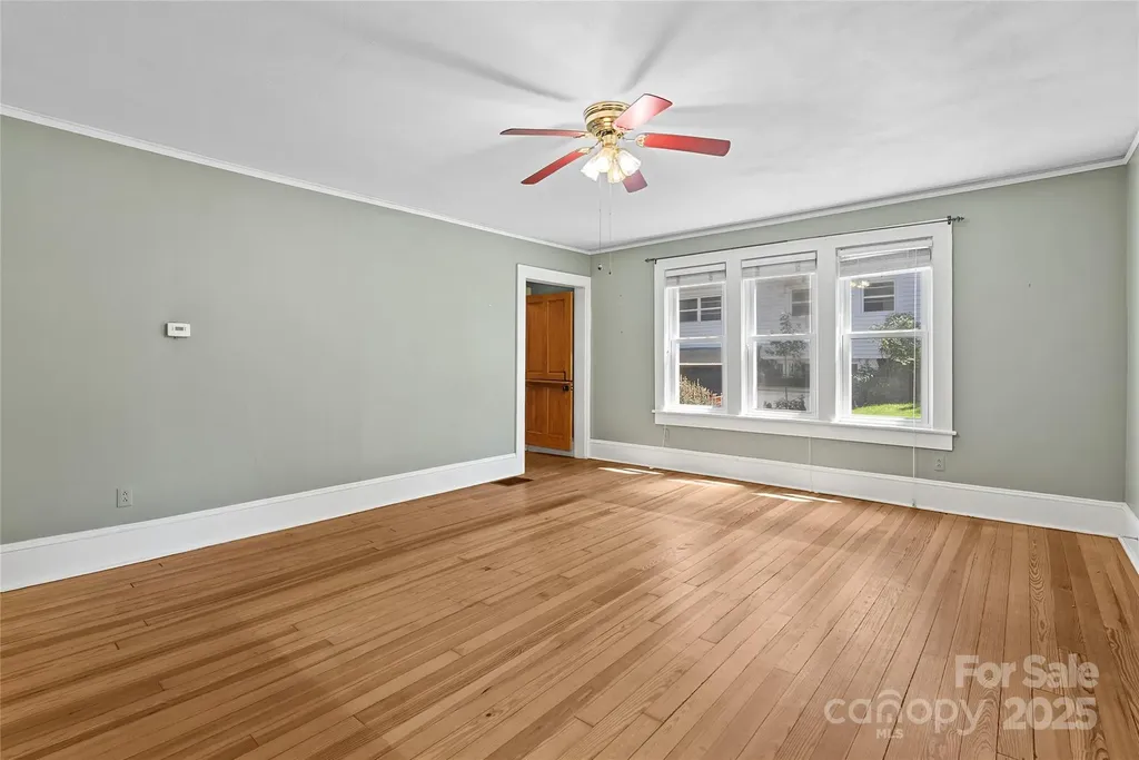 80 Laurel Avenue Tryon NC 28782