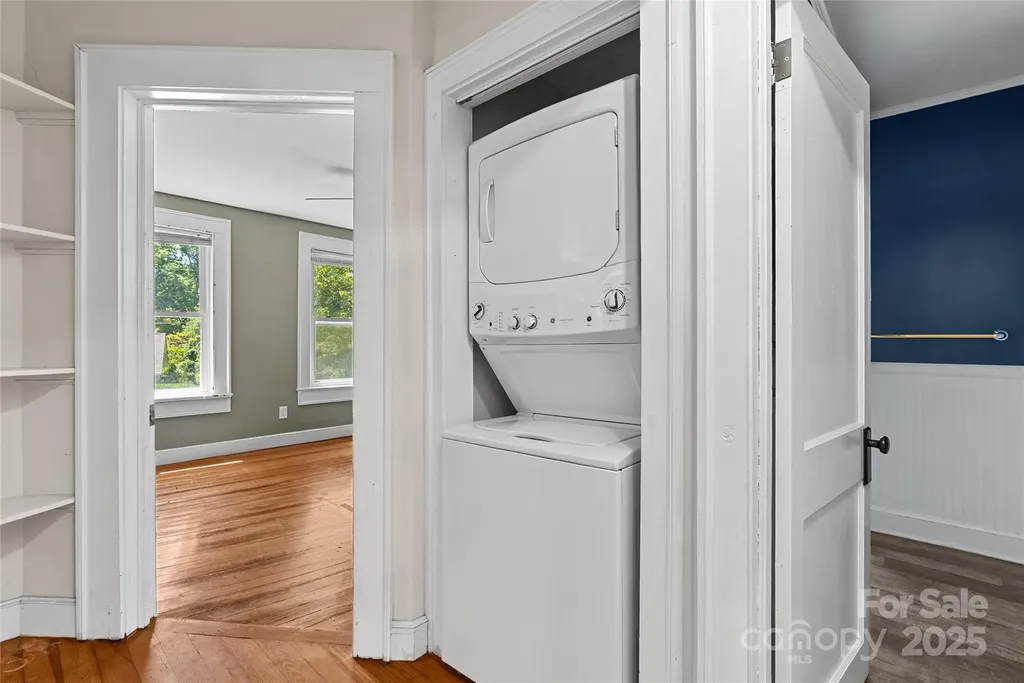 80 Laurel Avenue Tryon NC 28782