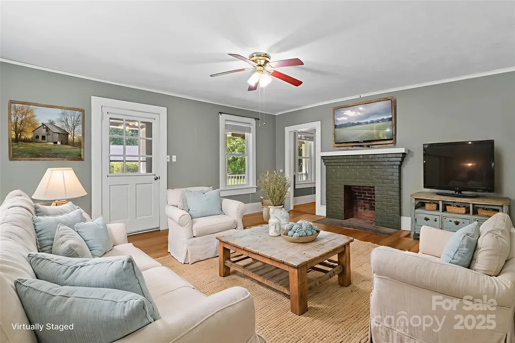 80 Laurel Avenue Tryon NC 28782
