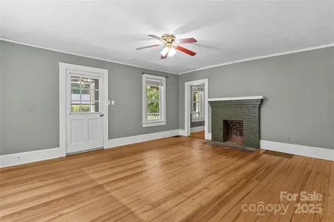 80 Laurel Avenue Tryon NC 28782