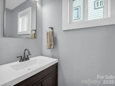 9 W Citra Street Arden NC 28704