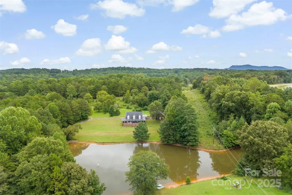 908 Ramseur Road Bessemer City NC 28016