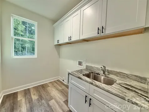 6815 Old Waxhaw Monroe Road Waxhaw NC 28173