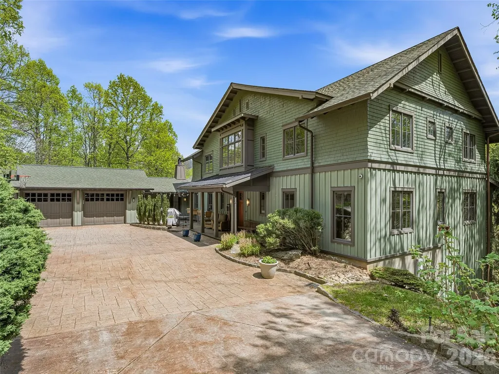 39 Ox Bow Crossing Weaverville NC 28787