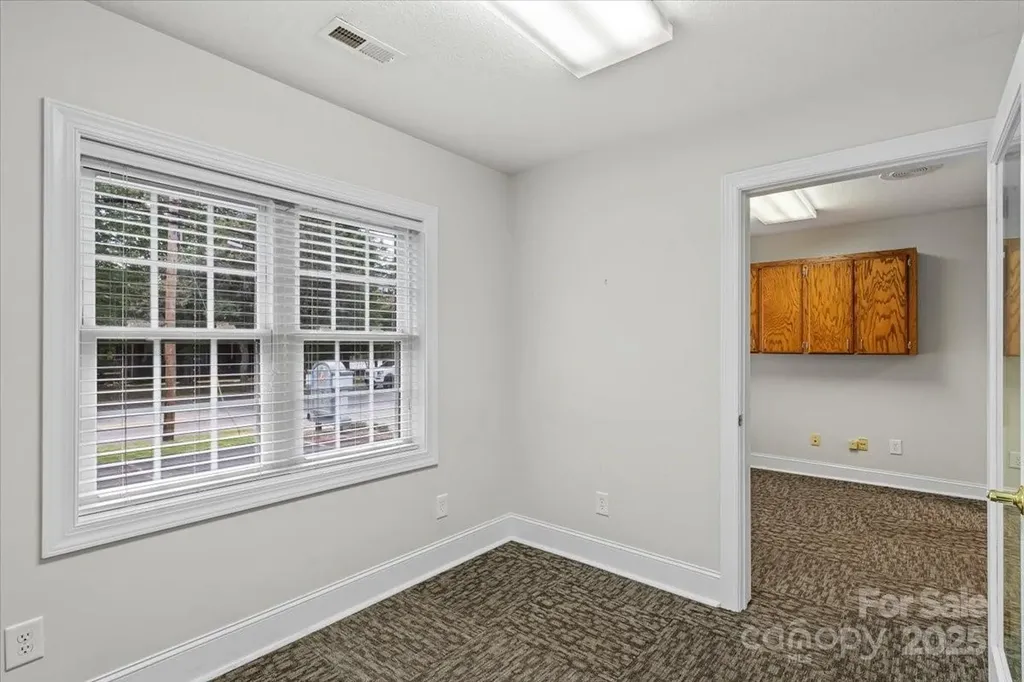 492 W Main Street Forest City NC 28043