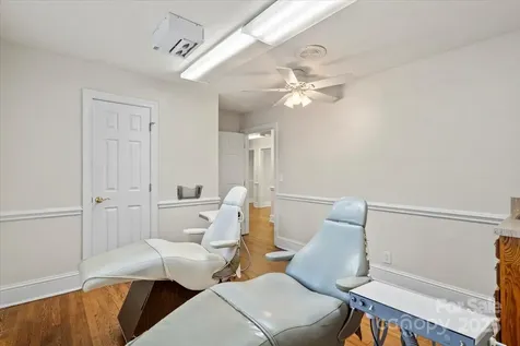 492 W Main Street Forest City NC 28043