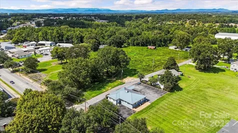 492 W Main Street Forest City NC 28043