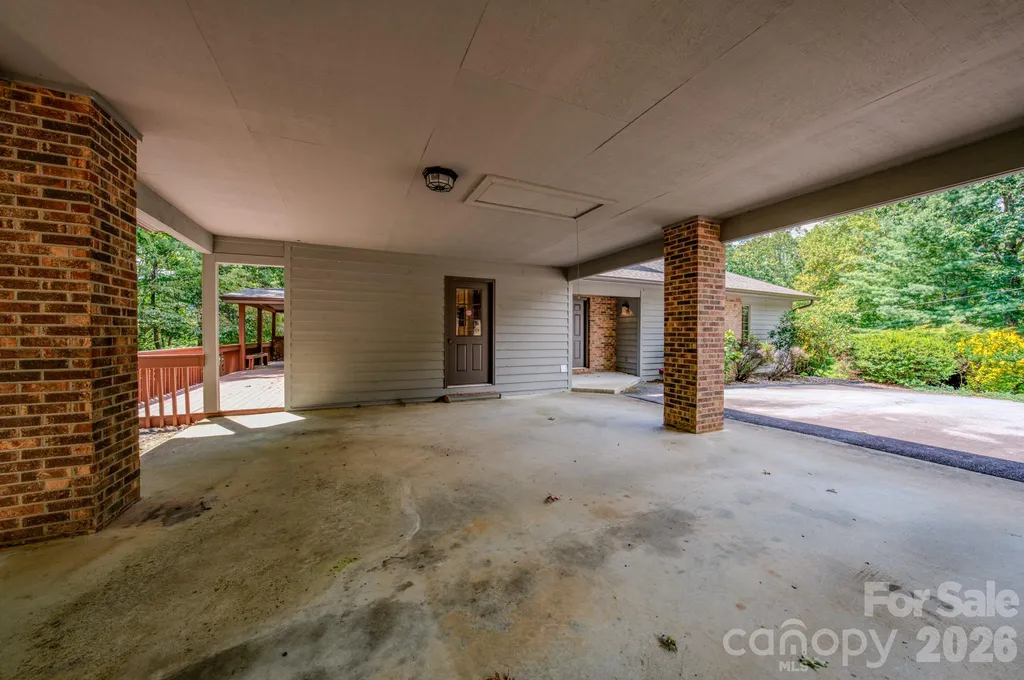 452 Cragmont Road Black Mountain NC 28711
