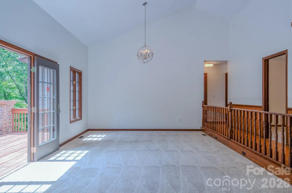 452 Cragmont Road Black Mountain NC 28711