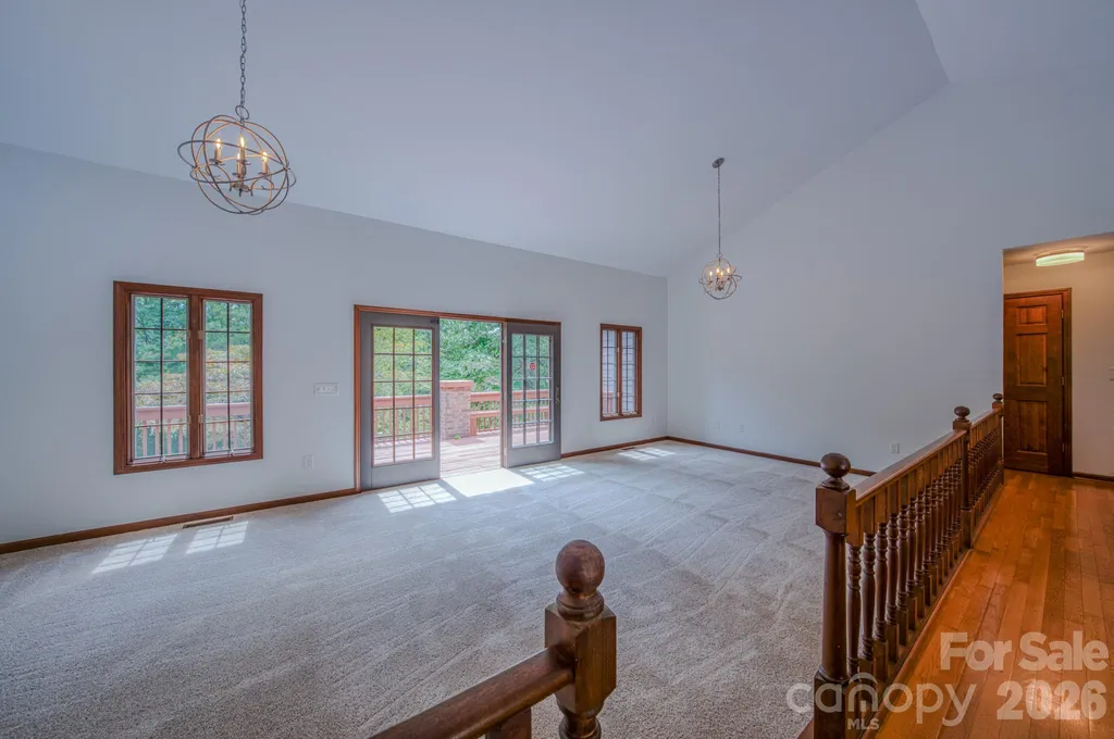 452 Cragmont Road Black Mountain NC 28711