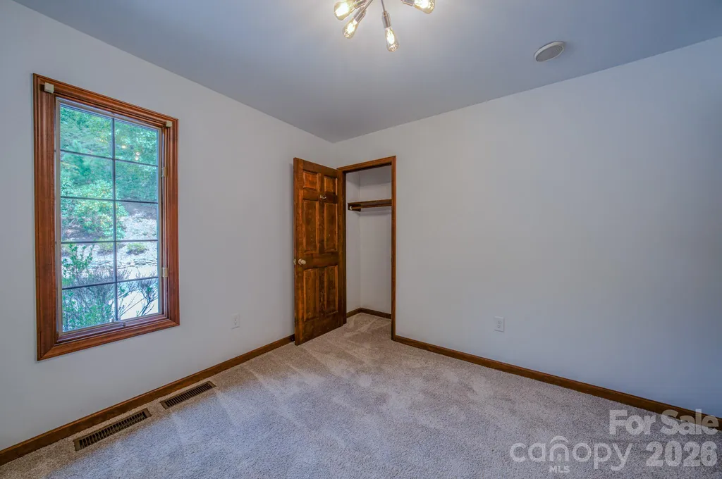 452 Cragmont Road Black Mountain NC 28711