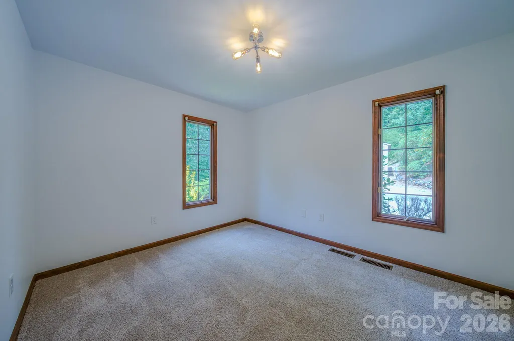 452 Cragmont Road Black Mountain NC 28711