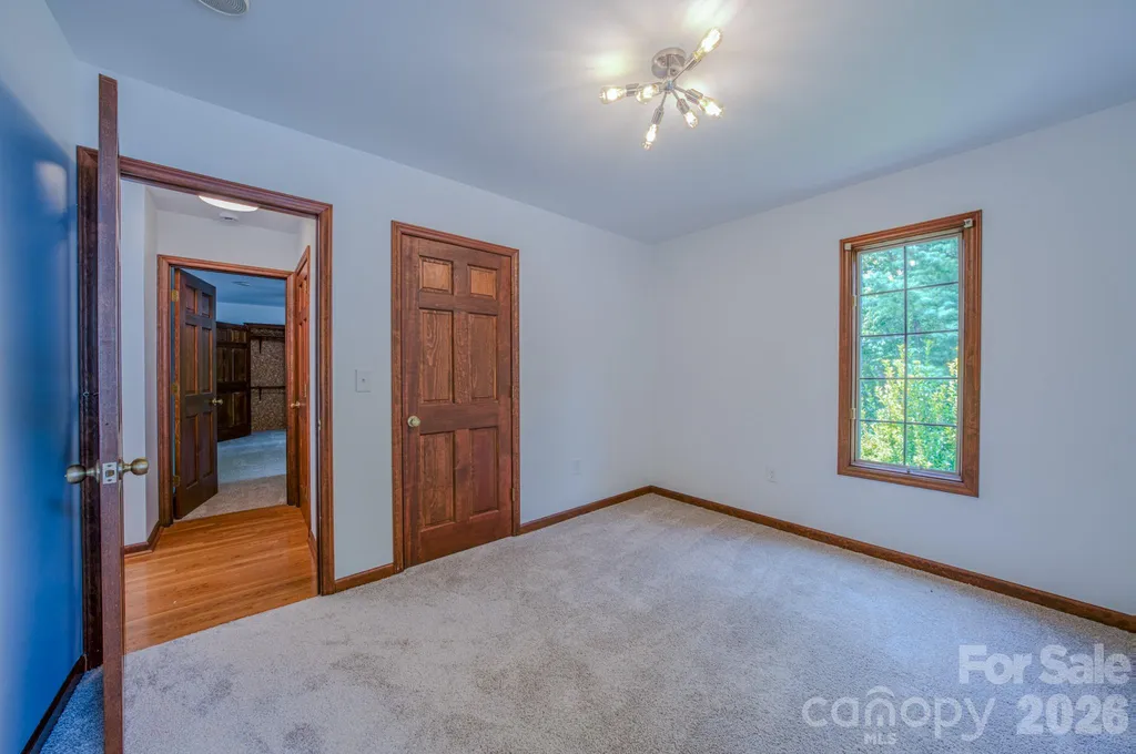 452 Cragmont Road Black Mountain NC 28711