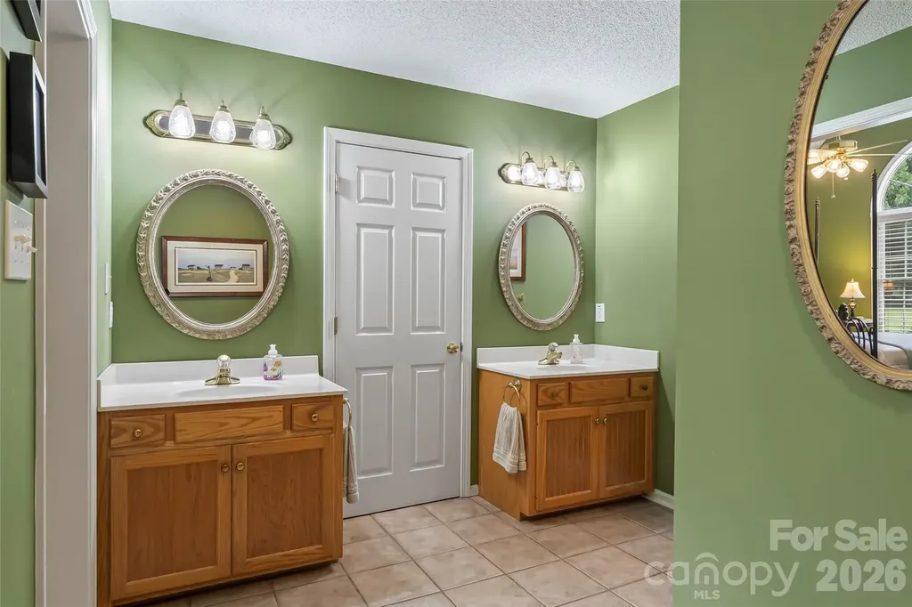 4617 Harbor View Terrace Morganton NC 28655