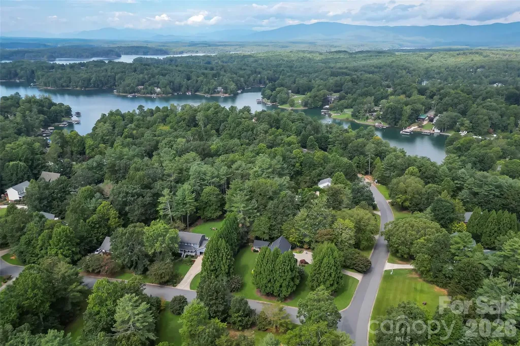 4617 Harbor View Terrace Morganton NC 28655