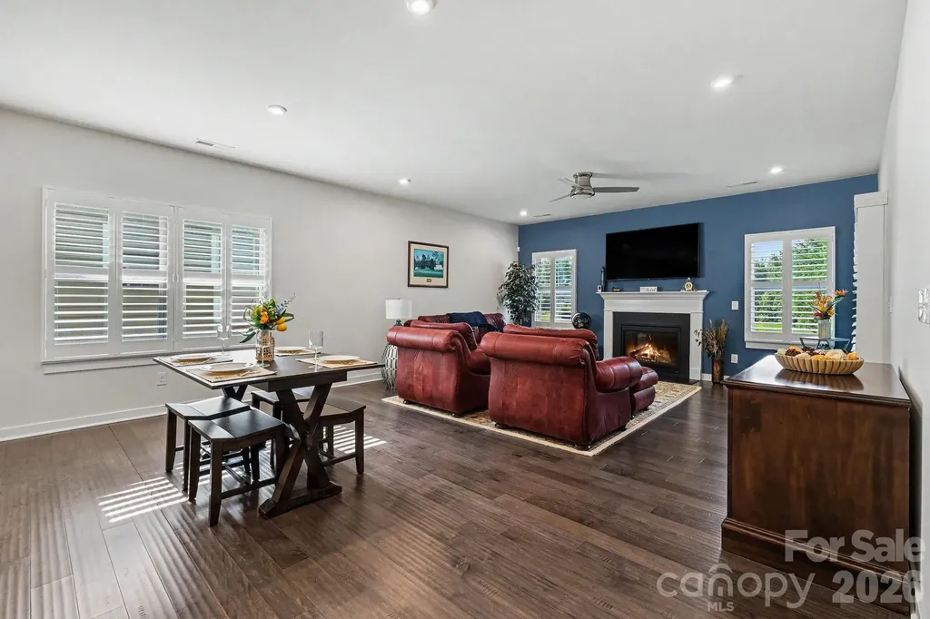 5219 Larewood Drive Charlotte NC 28215