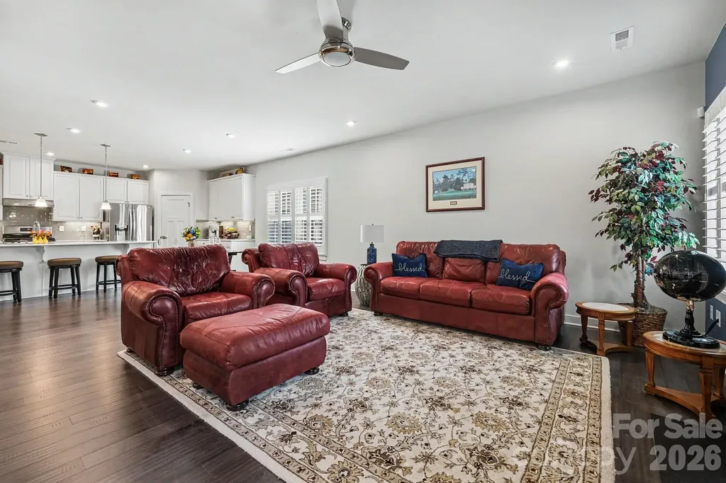 5219 Larewood Drive Charlotte NC 28215