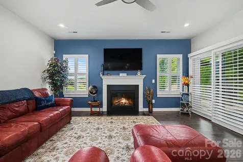5219 Larewood Drive Charlotte NC 28215