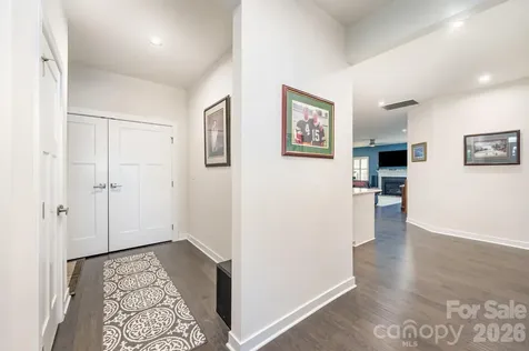 5219 Larewood Drive Charlotte NC 28215