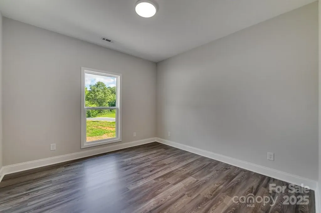 381 Scenic Ridge Circle Franklin NC 28734