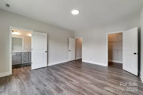 381 Scenic Ridge Circle Franklin NC 28734