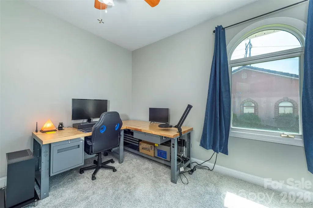 39 Pacifico Drive Asheville NC 28806