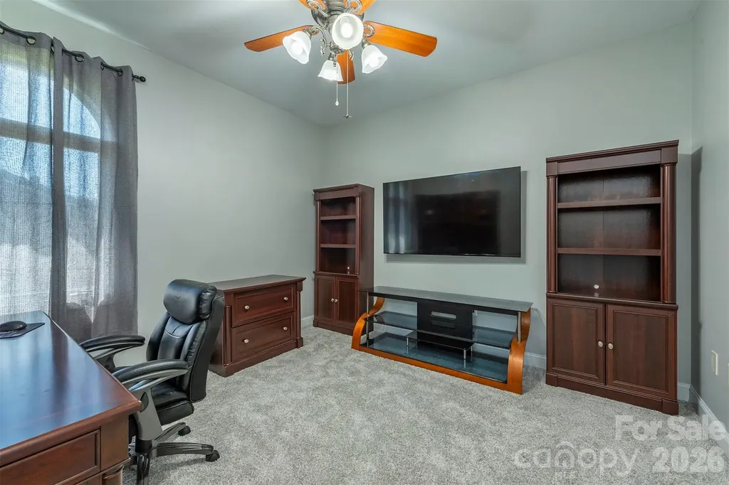 39 Pacifico Drive Asheville NC 28806
