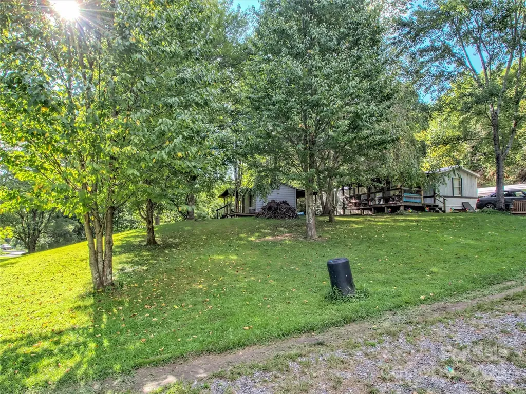 323 Jody Cove Canton NC 28716