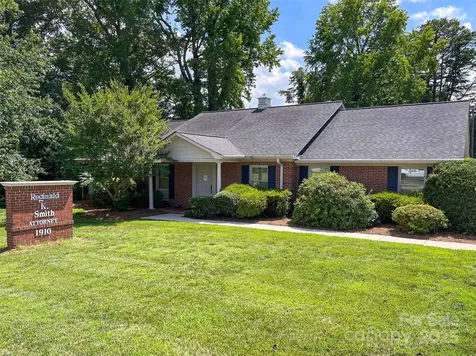 1910 Dale Earnhardt Boulevard Kannapolis NC 28083