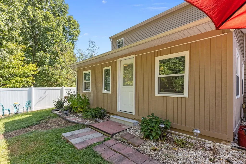 6839 Harter Court Raleigh NC 27610