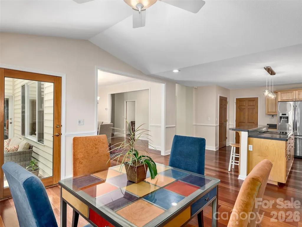 608 Upper Sondley Drive Asheville NC 28805