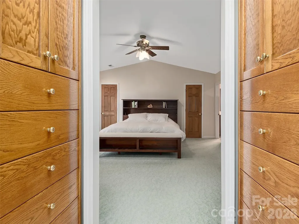608 Upper Sondley Drive Asheville NC 28805