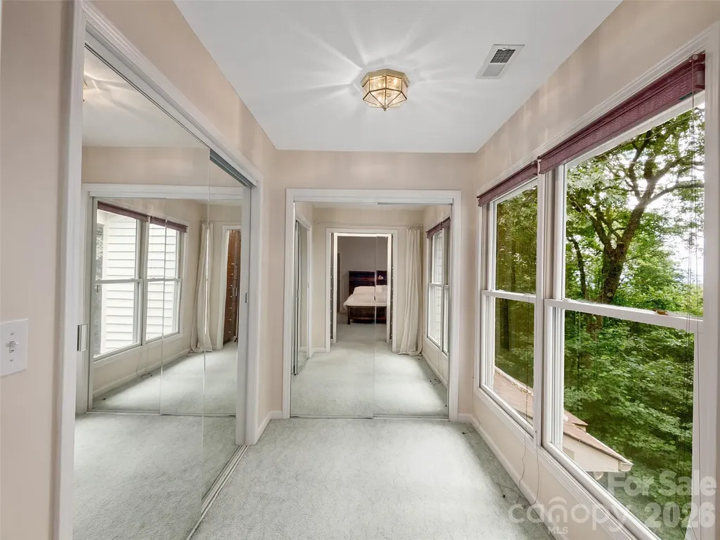 608 Upper Sondley Drive Asheville NC 28805