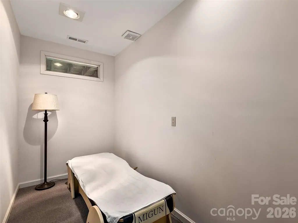 608 Upper Sondley Drive Asheville NC 28805