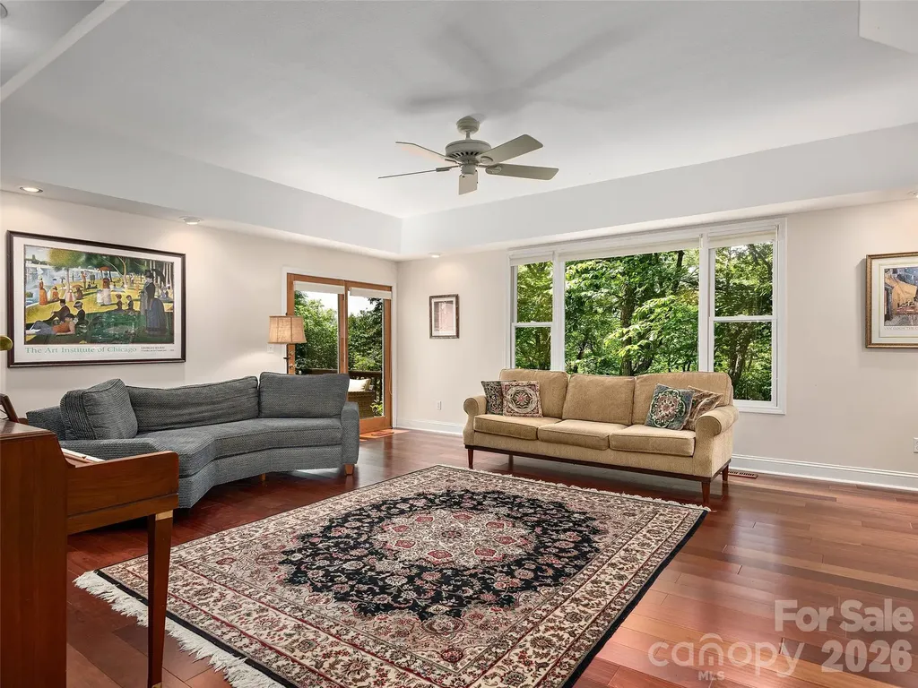608 Upper Sondley Drive Asheville NC 28805