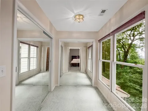608 Upper Sondley Drive Asheville NC 28805