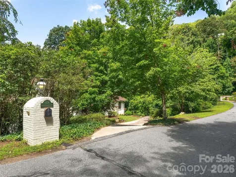 608 Upper Sondley Drive Asheville NC 28805