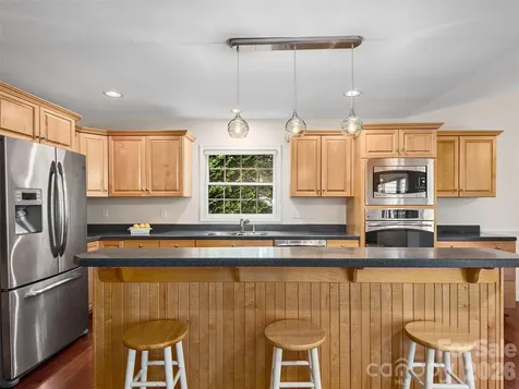 608 Upper Sondley Drive Asheville NC 28805