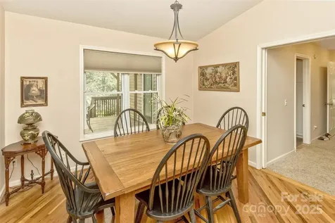 15 Beaverdam Knoll Road Asheville NC 28804