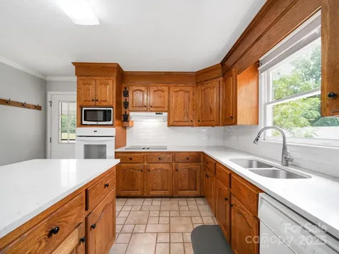 2364 Lakeside Drive Liberty Hill SC 29074
