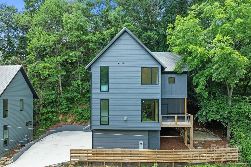 43 Waynesville Avenue Asheville NC 28806