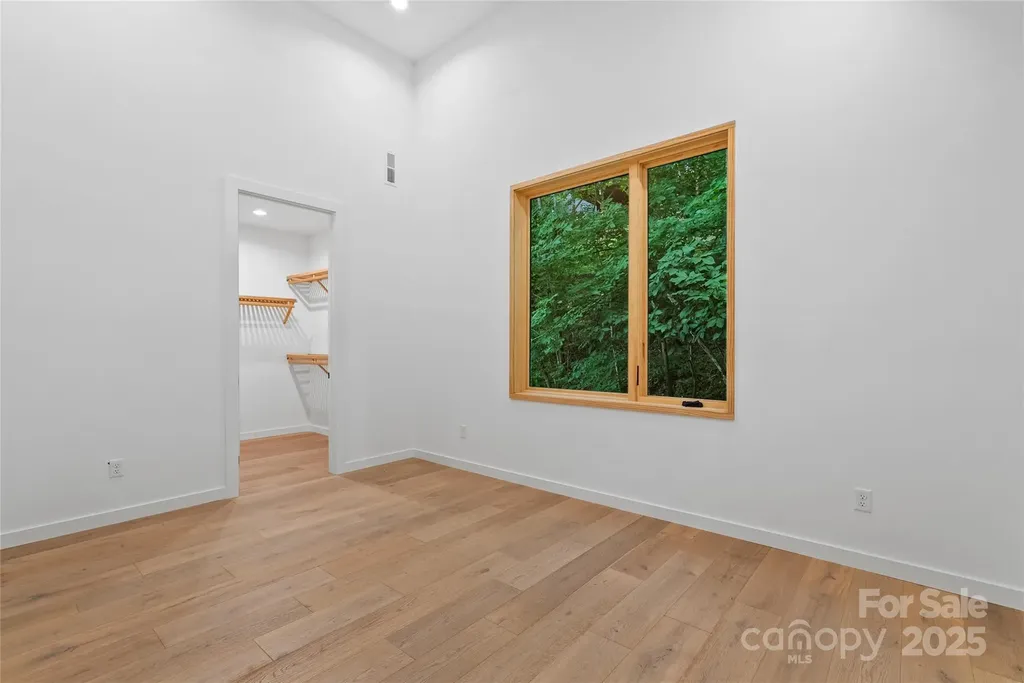 43 Waynesville Avenue Asheville NC 28806