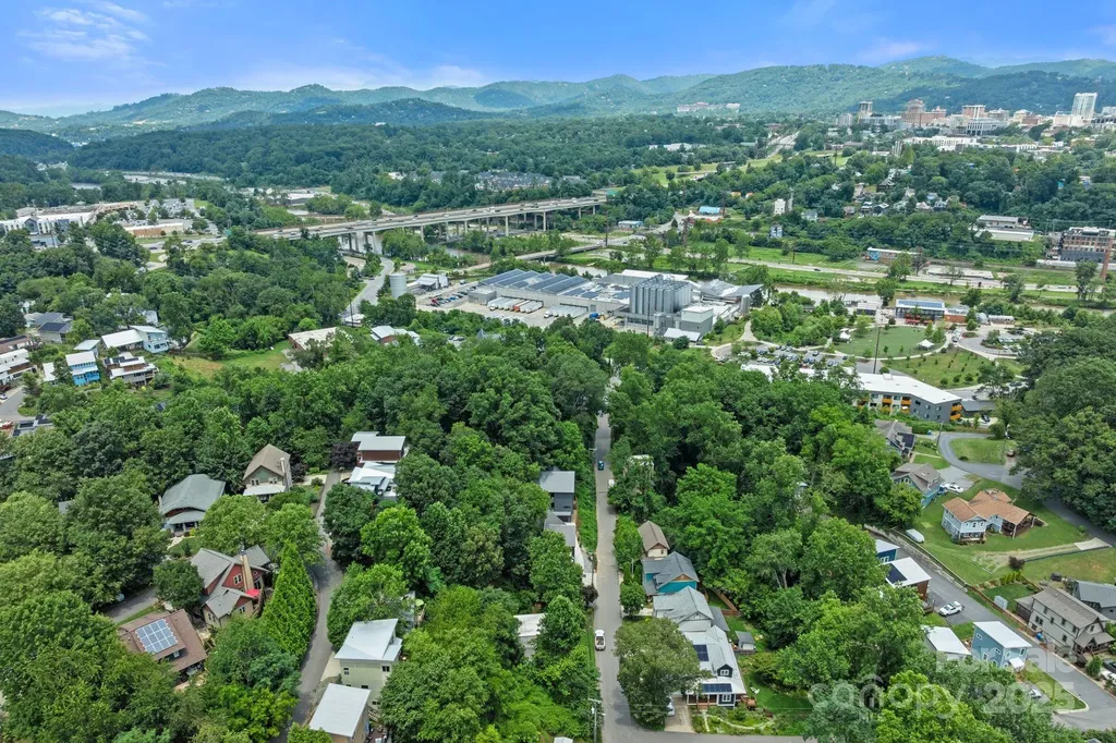 43 Waynesville Avenue Asheville NC 28806