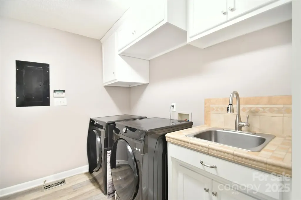 2914 Weatherfield Drive Lincolnton NC 28092