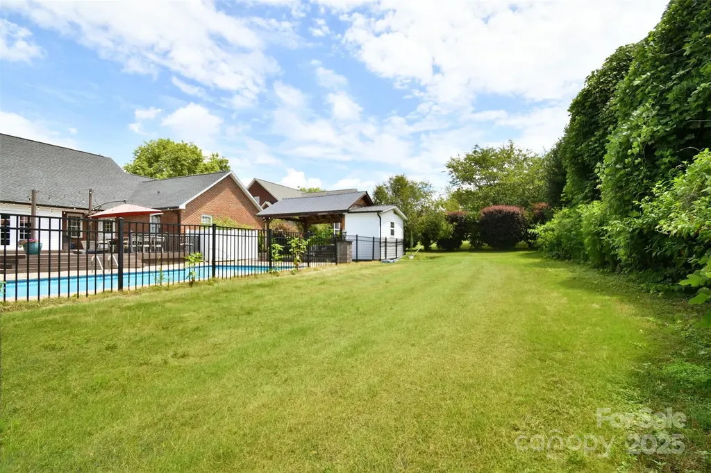 2914 Weatherfield Drive Lincolnton NC 28092