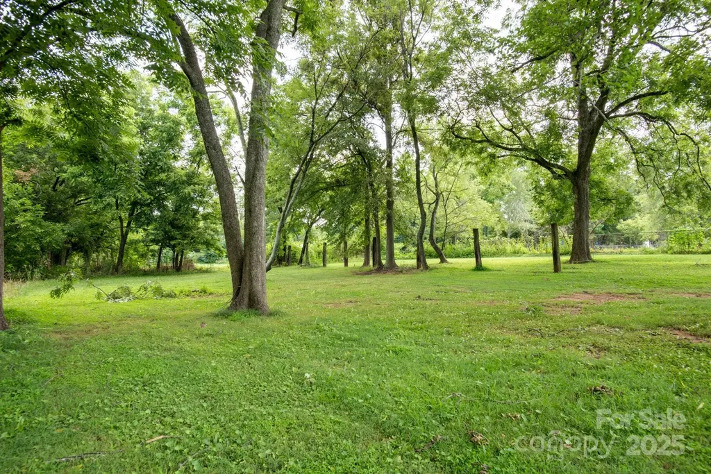 605 N Piedmont Avenue Kings Mountain NC 28086