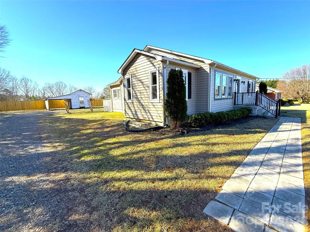 1782 Us 74 Business Highway Ellenboro NC 28040