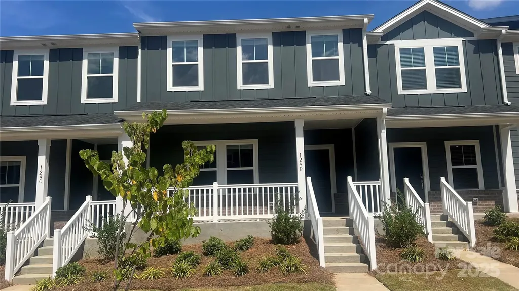 124 Utility Lane Mooresville NC 28115
